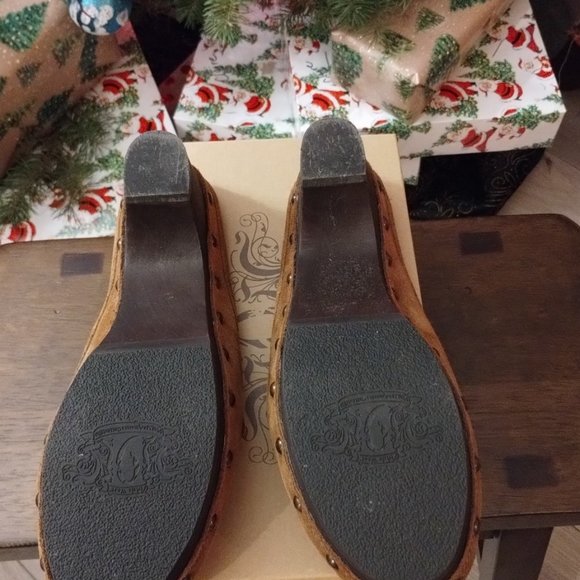 Nine West Suede Clogs size Womens 9.5 - Picture 4 of 5
